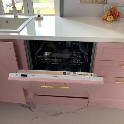 Такой нежный гарнитур. 02