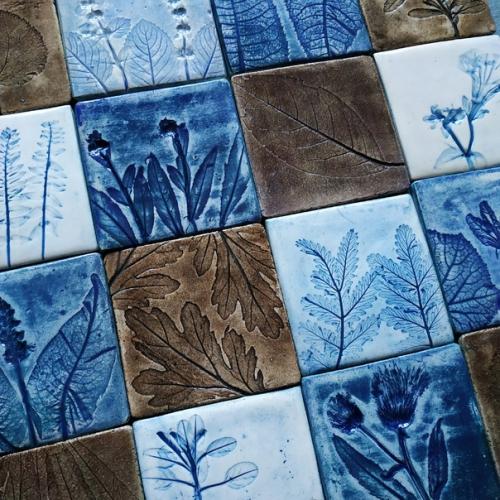 У кого в интерьерах есть голубой или синий цвет? 03