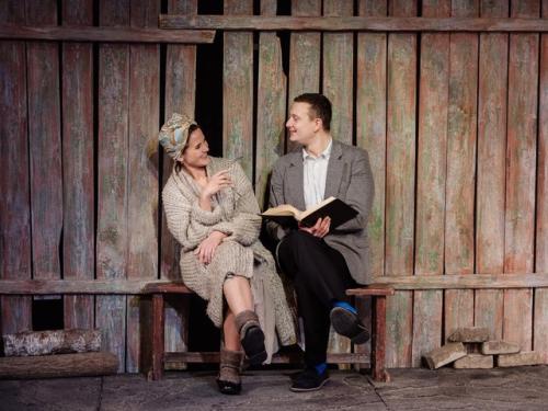 В декорациях к спектаклю Старший сын использован фрагмент картины Алексея Саврасова грачи прилетели, которую художник написал в 1871 году. 03 В декорациях к спектаклю Старший сын использован фрагмент картины Алексея Саврасова грачи прилетели, которую художник написал в 1871 году. 03