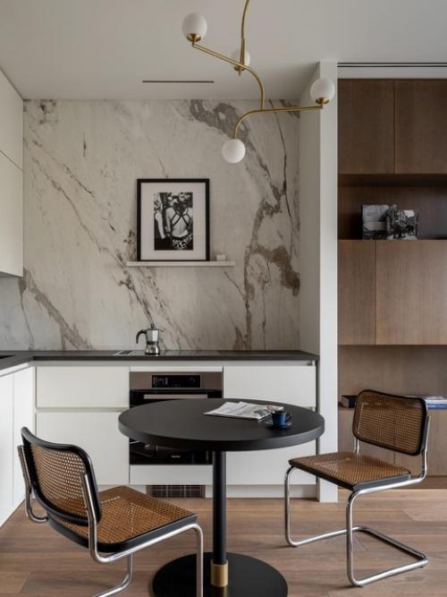 Благородный интерьер 1-комнатной квартиры 43, 5 м 2 в ЖК Spires в Москве. 01