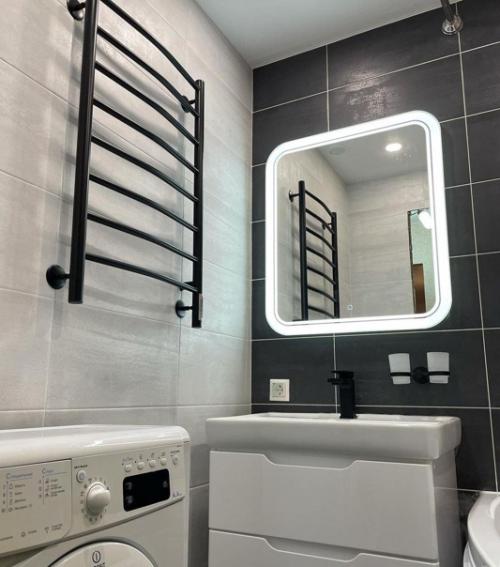 Небольшая ванная комната. 01