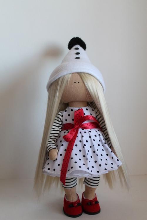 Самая популярная и модная куколка тильда станет незабываемым подарком как для взрослых, так и для детей. 03