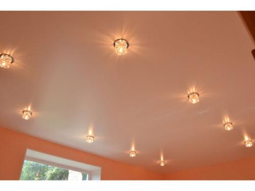 Сатиновые натяжные потолки. 01