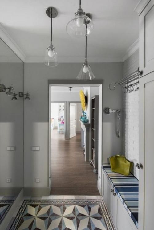 Говоря откровенно, по-настоящему красивая прихожая всегда восхищает больше, чем идеально продуманный интерьер гостиной или стильная спальня. 01