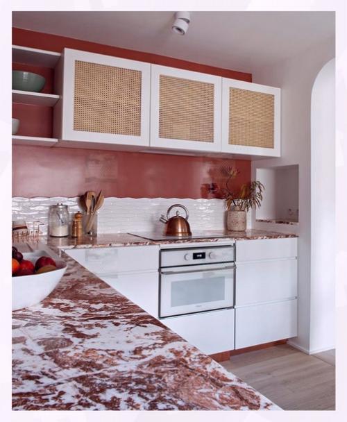 Интерьер квартиры в которой будет жить женщина врач. 05