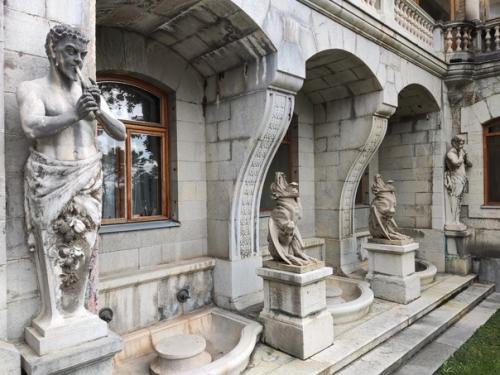 Гурзуфом дело не закончилось. 02