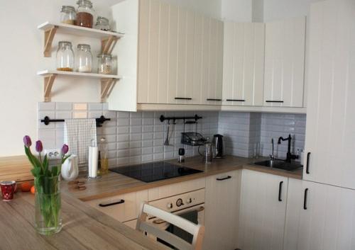 Часть 2: кухня - гостиная и прихожая. 04