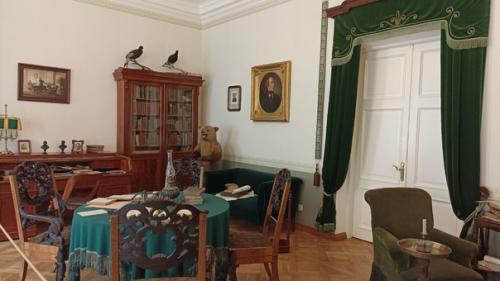 Суббота.  Денёк - огонёк - солнечно и тепло. 01