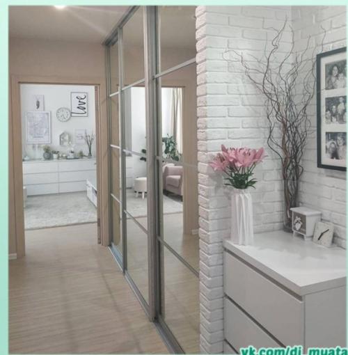 Просторная квартира. В светлых тонах. 03