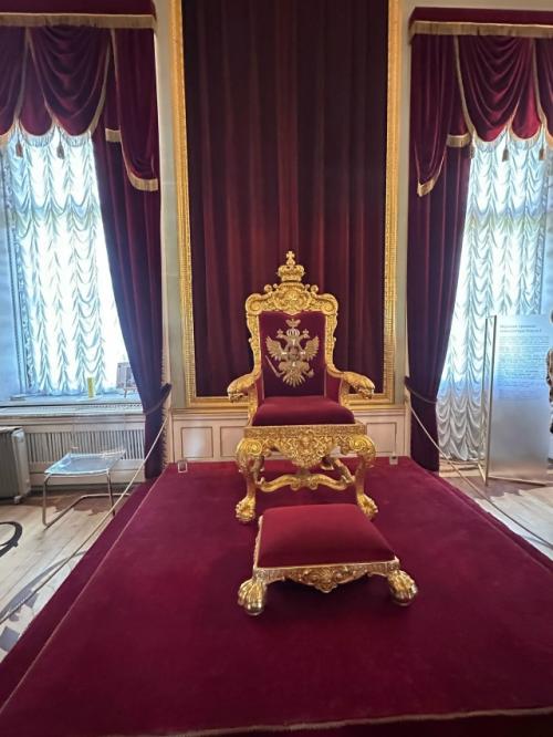 Гатчинский дворец: от охотничьего замка до императорской резиденции. 03
