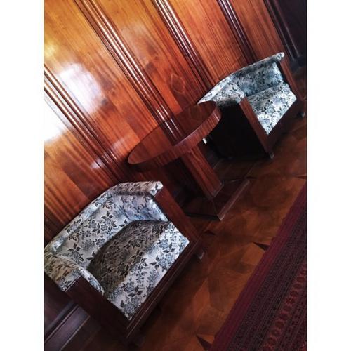 Вчера была очень длинная экскурсия и начали мы ее с дачи Сталина в Абхазии на холодной речке. 05