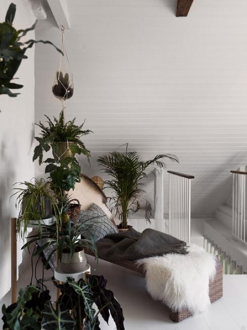 Фрагменты интерьера небольшой двухуровневой квартиры, расположенной в старом доме в Стокгольме. 04