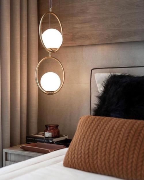 Шикарная спальная комната с гардеробом после капитального ремонта. 03