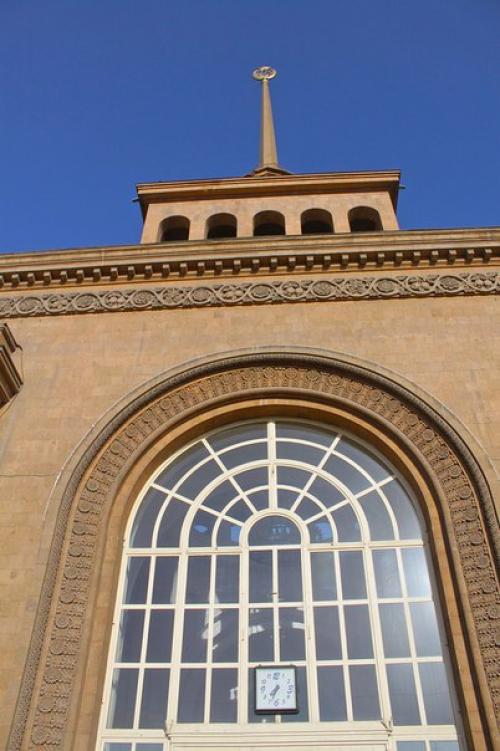 Ереван?  Железнодорожный вокзал Еревана. 06