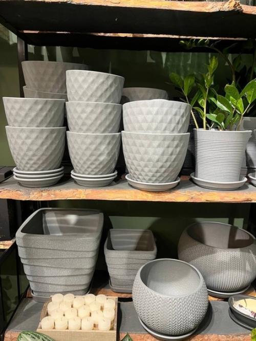 А мы продолжаем тему создания зеленых пространств, красивых террас и цветущих балконов. 06