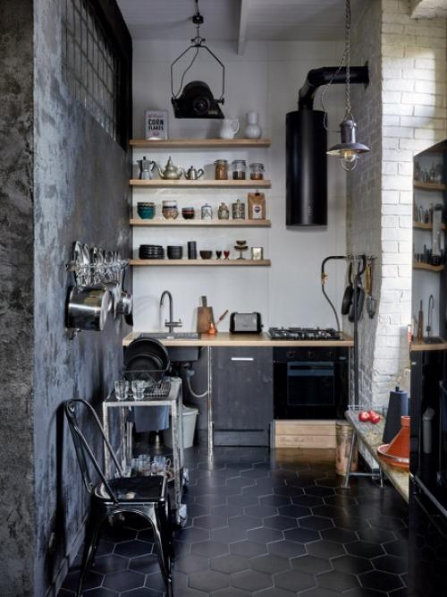 Квартира с видом на готический собор в Москве. 04