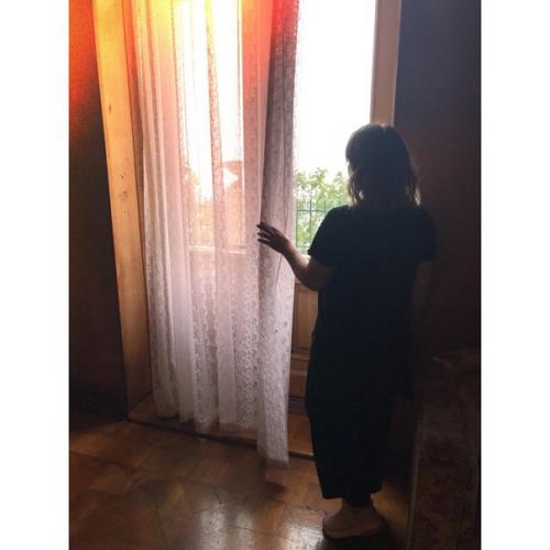 Вчера была очень длинная экскурсия и начали мы ее с дачи Сталина в Абхазии на холодной речке. 03