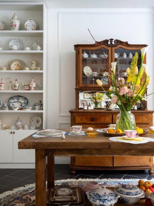 Винтаж и свет: интерьер магазина посуды в Петербурге. 04