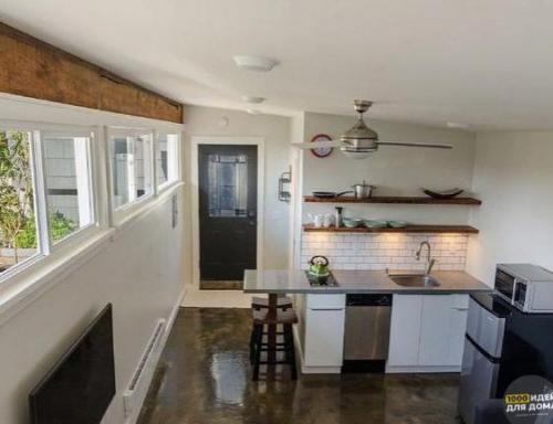 Небольшой дом. С современным оформлением. 06