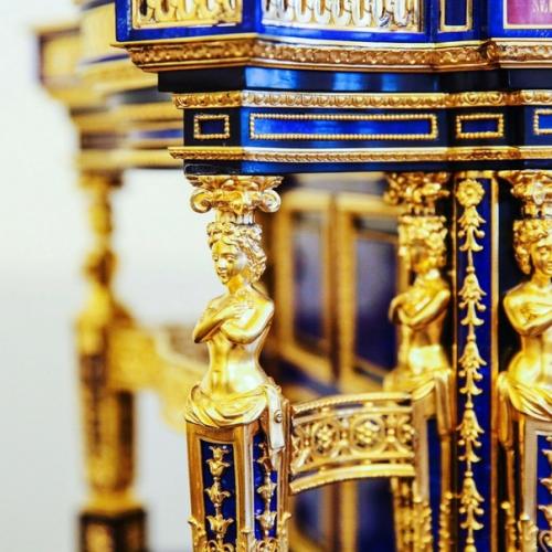 Двери дворца в царском селе. 06