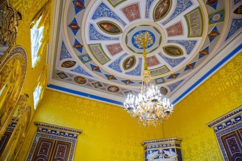 Лионский зал.  Шёлк. 03