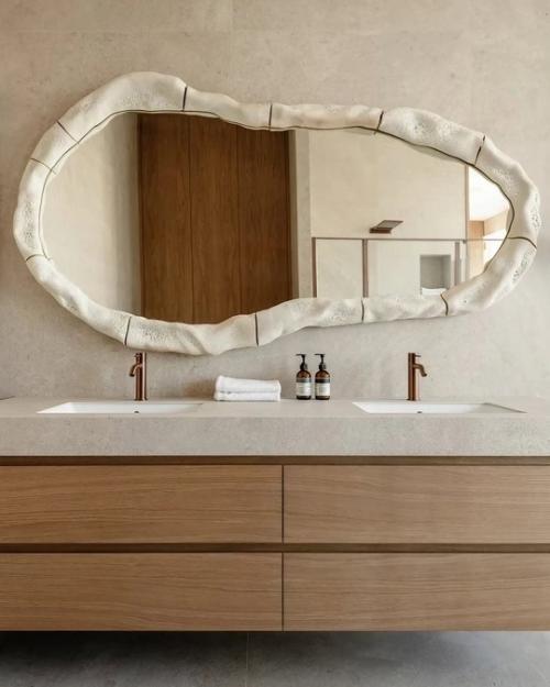 Облик интерьера определяет множество факторов - от пожеланий заказчиков до любимых приемов дизайнера. 03