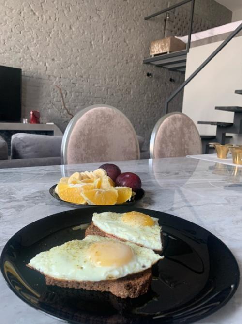 Где лучше?   За последний год мы два раза в Петербурге были. 07