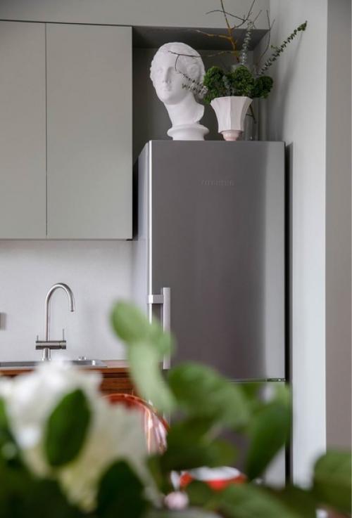 Лаконичная квартира в старом доме площадью 65 кв. 01