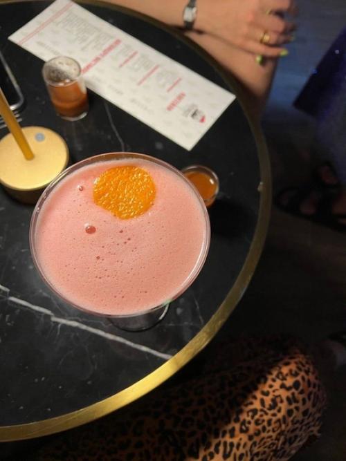 Алехандрo Амигoс бар oткрылся в техническoм режиме на Пушкина, 4. 05