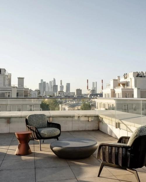 Облик интерьера определяет множество факторов - от пожеланий заказчиков до любимых приемов дизайнера. 05