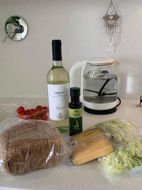 Где лучше?   За последний год мы два раза в Петербурге были. 05