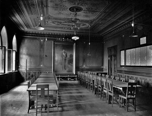 Интерьеры Дома Инвалидов и Сирот Великой Войны - госпиталя для больных и раненых воинов первой мировой войны (г. Вятка, 1915 г. ). 06