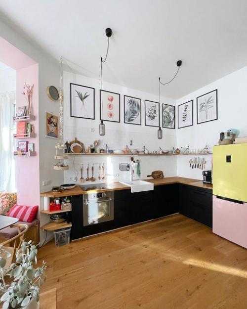 Кирпичная стена как главный акцент в дизайне берлинской квартиры. 05