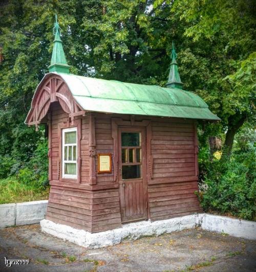 Ульяновск.  Музей Конспиративная Квартира Симбирской Группы Рсдрп и обелиск вечной славы на площади победы. 01