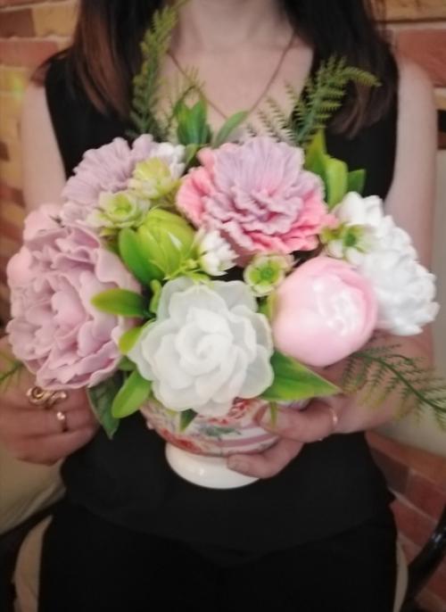 Букетик для своей любимой снохи сделала. 03