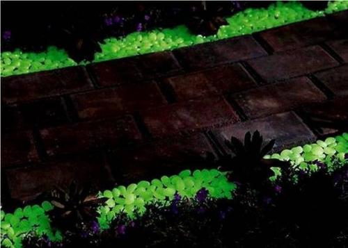 Как сделать светящиеся в темноте камни своими руками? 01