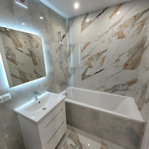 И мы наконец - то закончили капитальный ремонт квартиры. 06