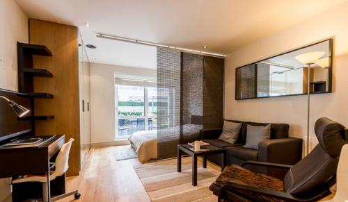 Компактный интерьер квартиры - студии 26 кв. 05