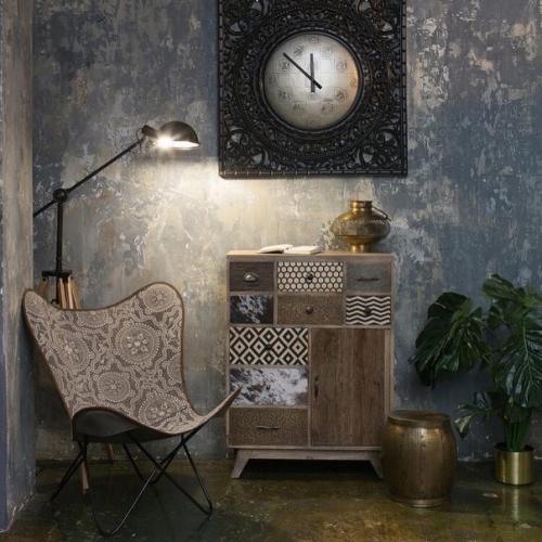 Комоды.  Чистота в квартире либо в доме напрямую зависит от организации хранения вещей и одежды. 06