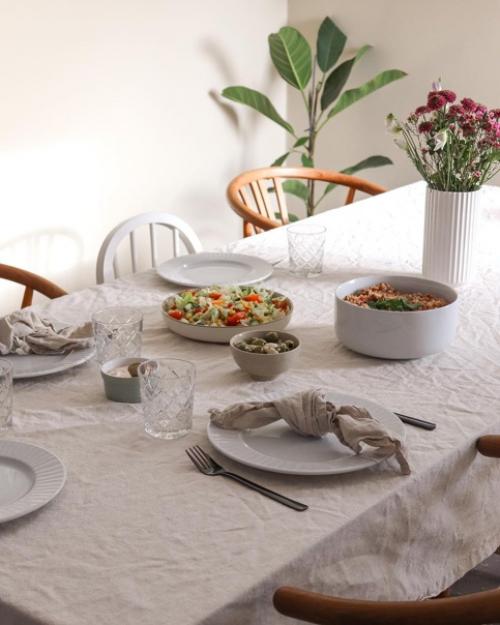 Детали датского дома с кирпичной стеной в спальне и очаровательными детскими комнатами. 03