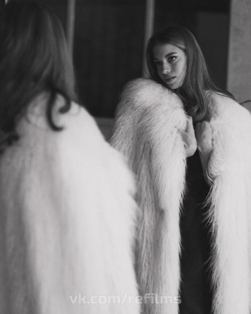 А так выглядит 14-летняя дочь веры Брежневой Сара киперман. 02