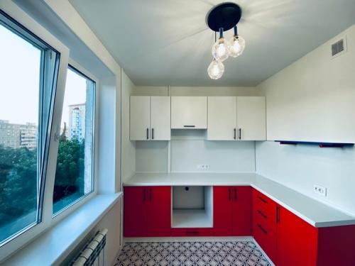 Квартира со стильным дизайнерским ремонтом недалеко от центра города продается! 02