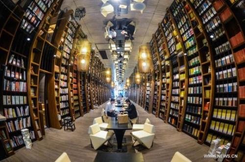 В международный день книги в Китае открылся Самый Красивый Книжный Магазин - Zhongshuge Bookstore, г. ганджоу. 04