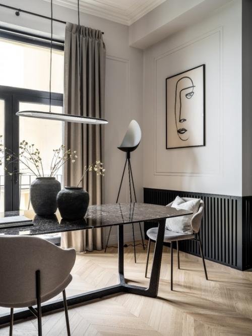 Современный интерьер с элементами исторического стиля в квартире сталинского дома, построенного в 1952 году. 02