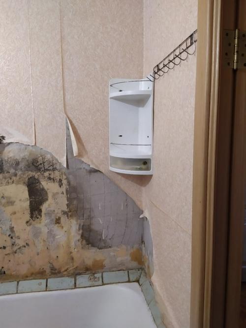 Облагородил ванную комнату родителям. 01