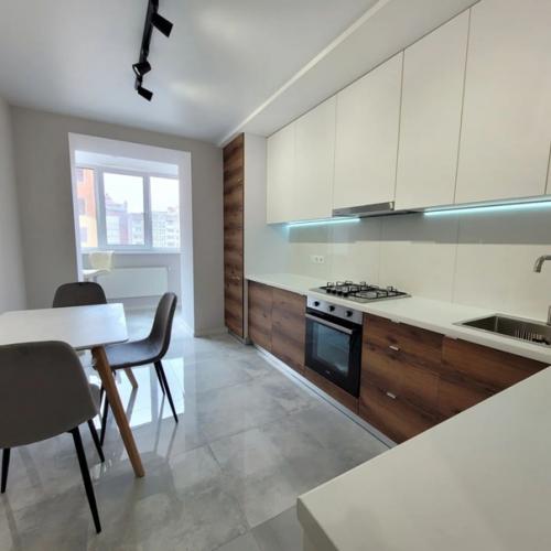 И мы наконец - то закончили капитальный ремонт квартиры. 01