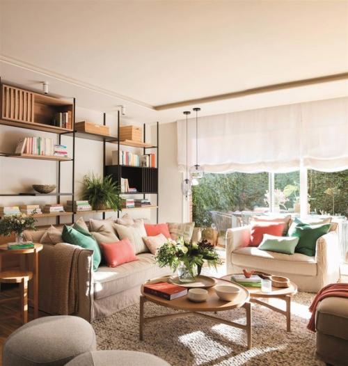 Смена сезона - идеальное время для обновления декора в доме. 04