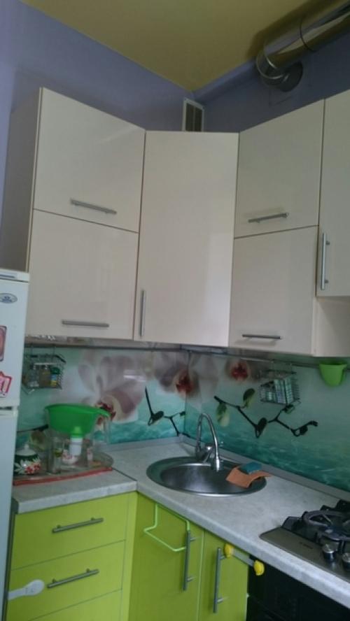 Бюджетный ремонт на быструю руку (19 дней), кухня 5, 4 кв. 01