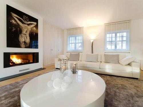 Современный особняк в Бельгии за 1 600 000 $. 04