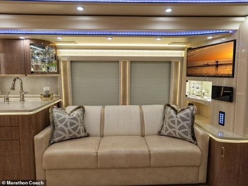 На выходные: Джастин и хейли бибер посетили национальный парк юты. 03